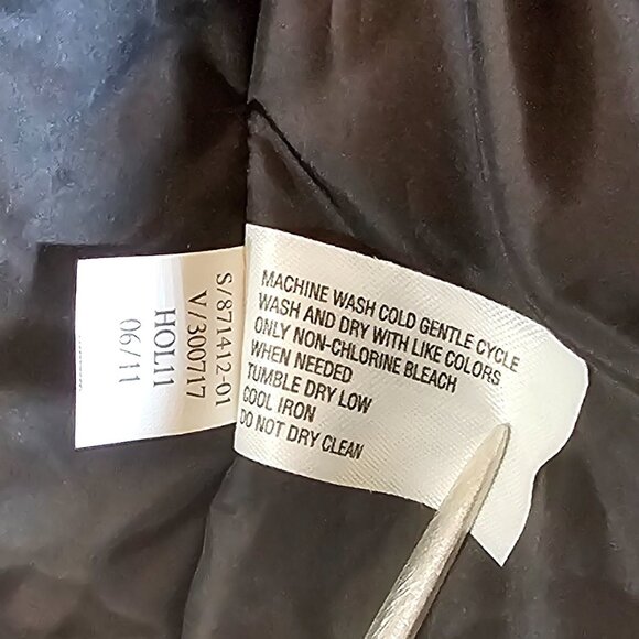 New Gap Light Weight Warmth Puffer Jacket Black size Large - Picture 9 of 11